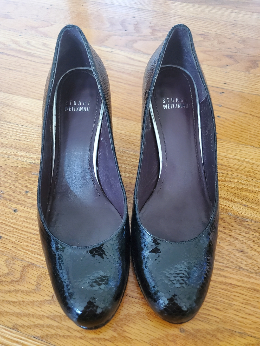 Stuart Weitzman Black Patent Snake-Embossed Pumps